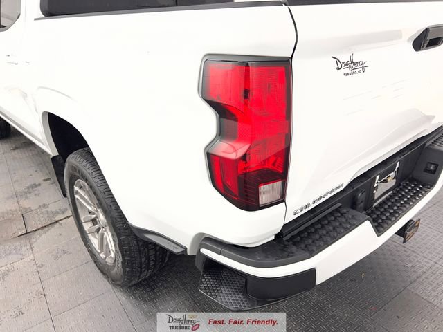 Used 2023 Chevrolet Colorado LT w/ LT Convenience Package II image 12