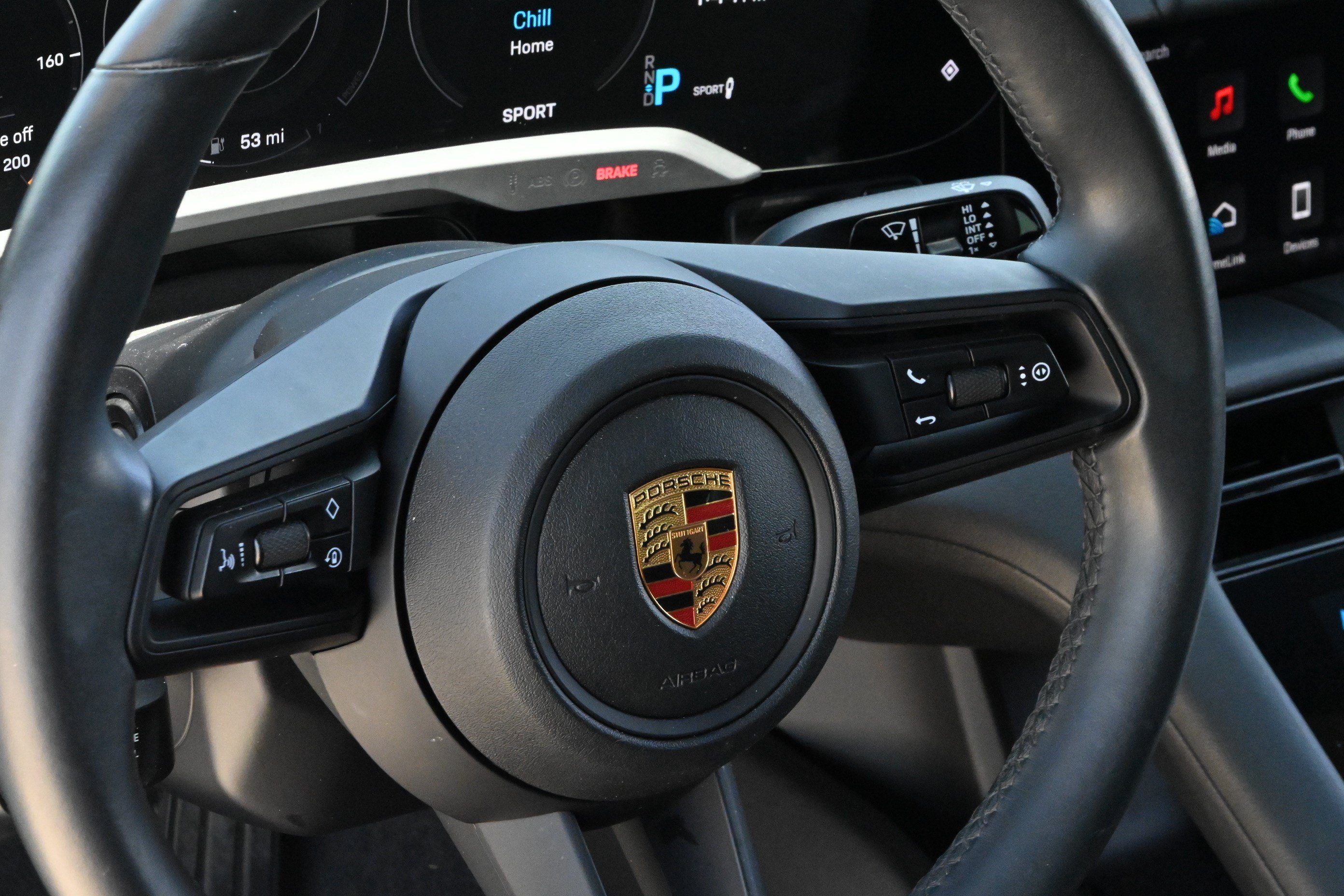 Used 2022 Porsche Taycan RWD image 21