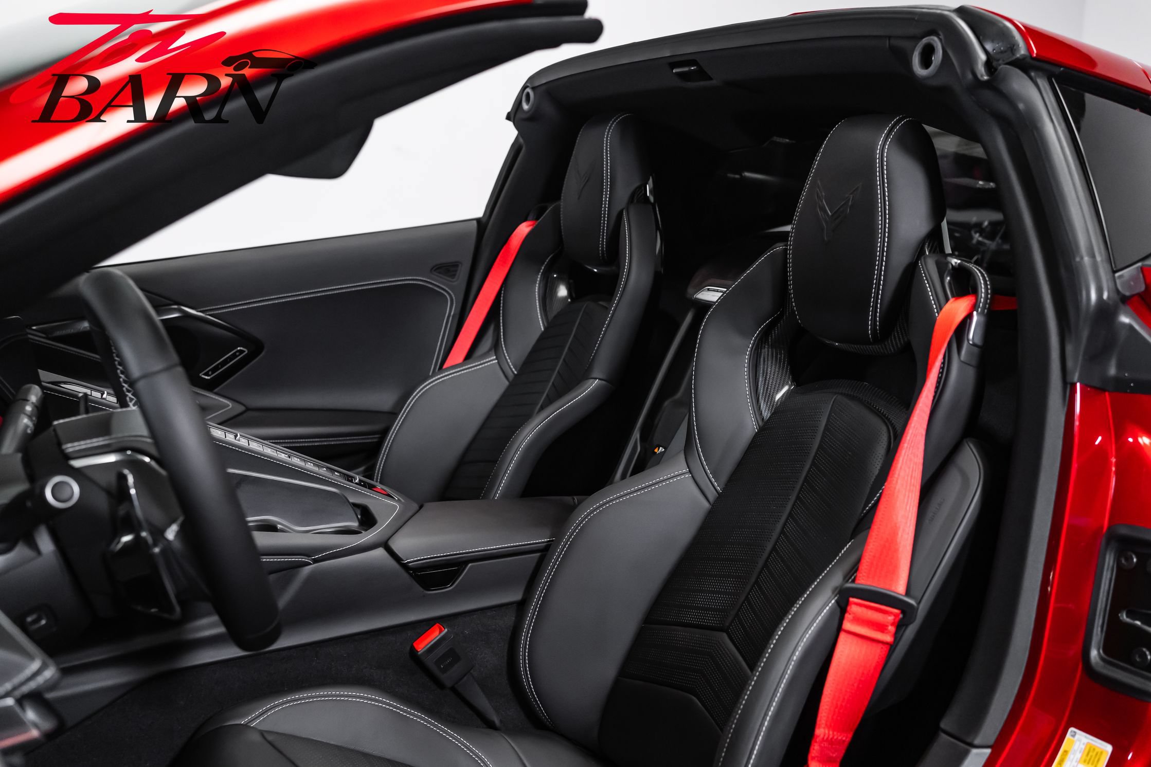 Used 2025 Chevrolet Corvette Stingray Preferred Cpe w/ Z51 Performance Package RWD image 30