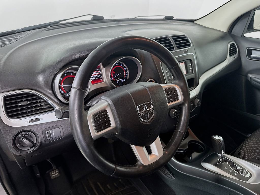 Used 2015 Dodge Journey American Value Package w/ Flexible Seating Group FWD image 10