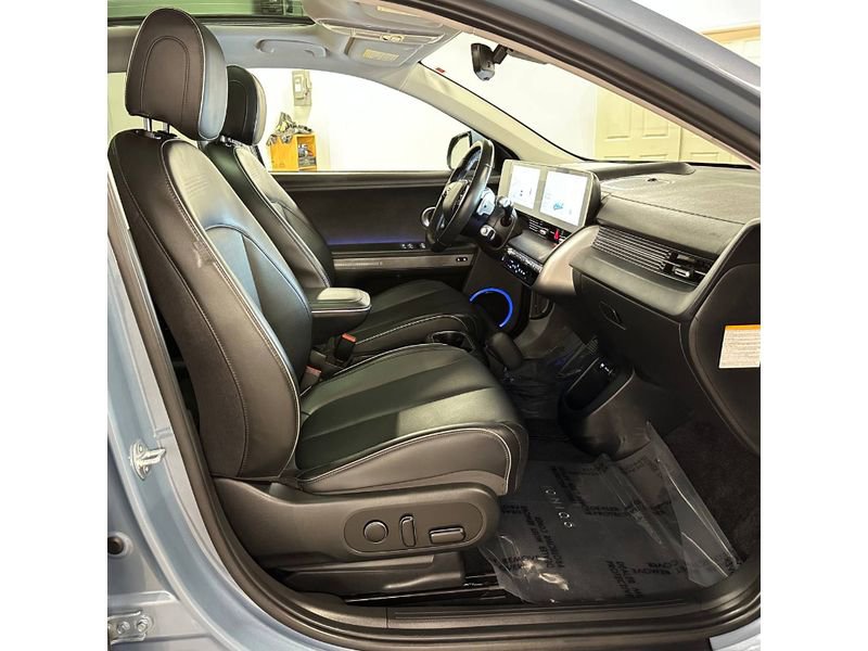 Used 2023 Hyundai Ioniq 5 Limited image 22