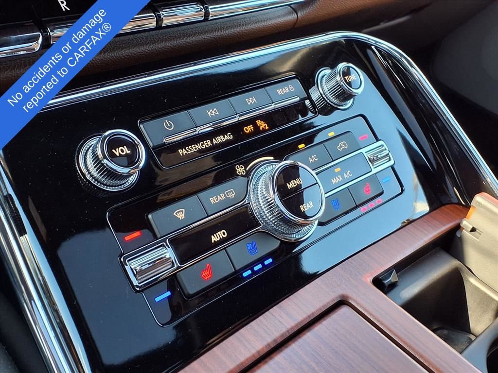 Used 2023 Lincoln Navigator Reserve image 30