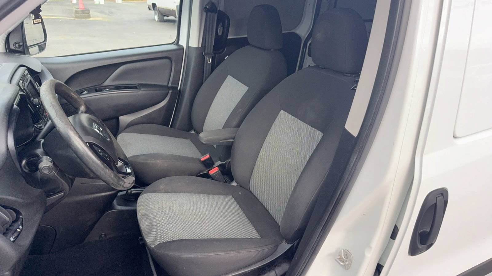 Used 2020 RAM ProMaster City Tradesman FWD image 12
