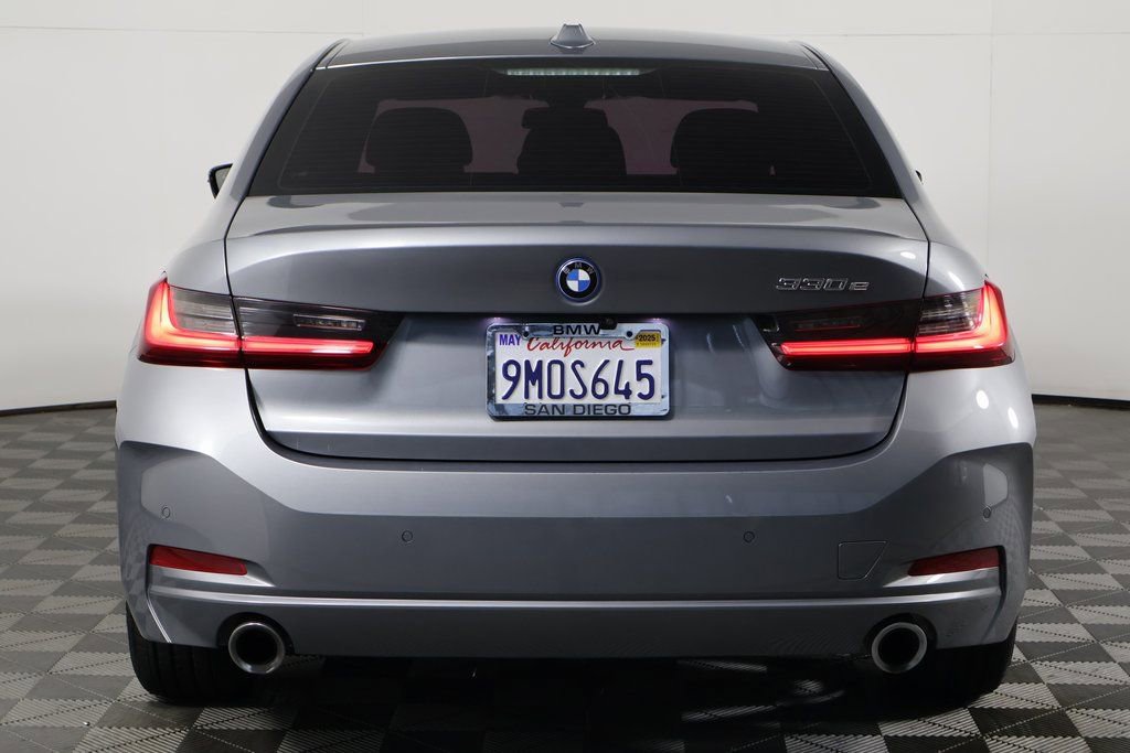 Used 2024 BMW 330e w/ Premium Package image 5