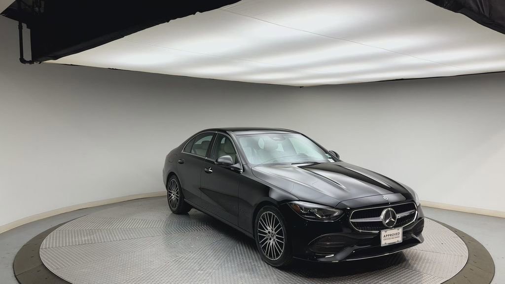 Used 2023 Mercedes-Benz C 300 4MATIC Sedan image 8