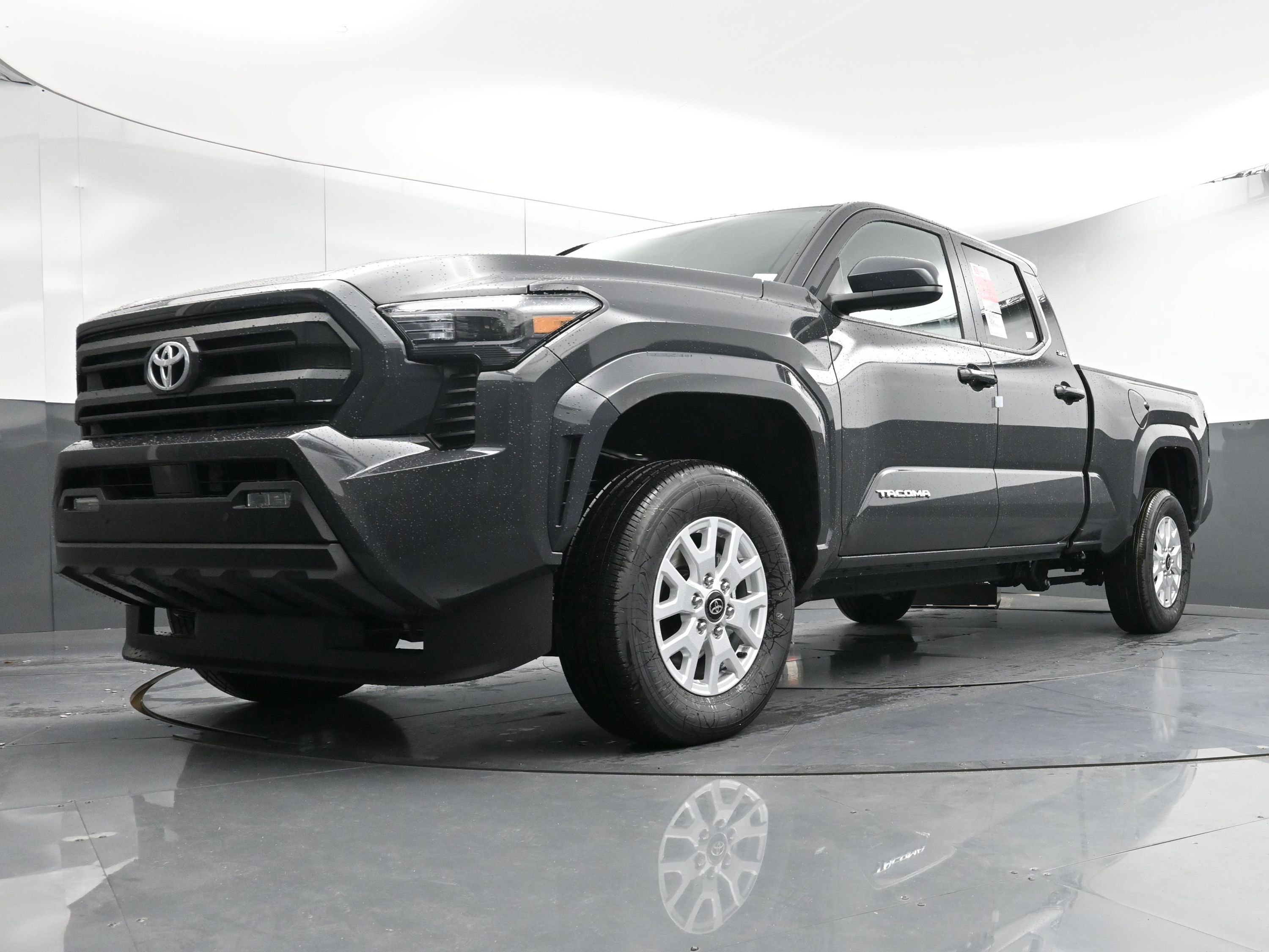 Used 2024 Toyota Tacoma SR5 image 20