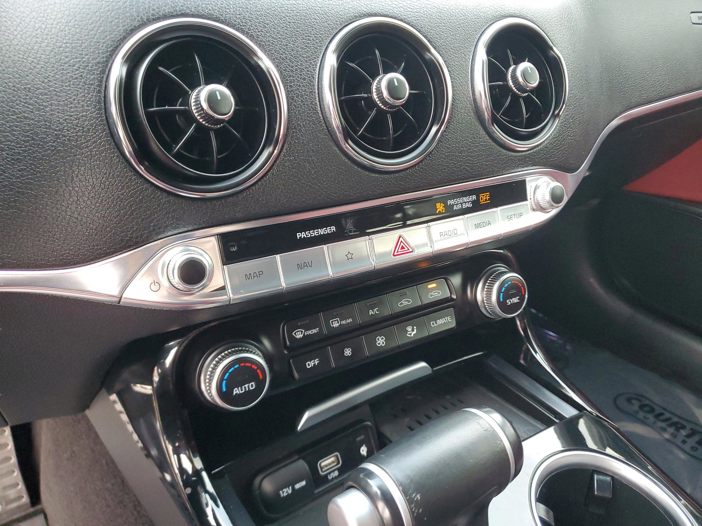 Certified 2023 Kia Stinger GT-Line w/ Sun & Sound Package image 23