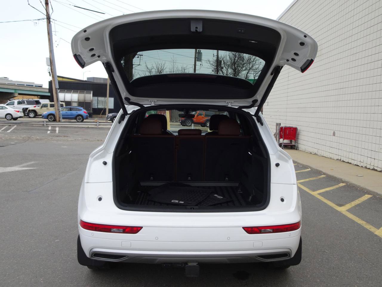 Used 2018 Audi Q5 2.0T Premium Plus w/ Premium Plus Package image 8