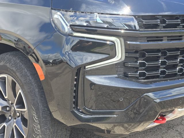 Used 2023 Chevrolet Tahoe Z71 w/ Z71 Off-Road Package AWD/4WD image 9