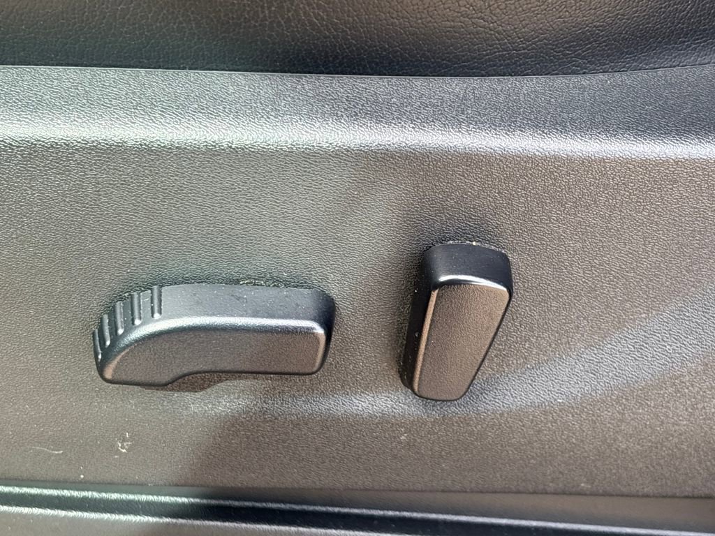 Used 2023 Nissan Frontier PRO-4X w/ Pro-4X Premium Package image 8