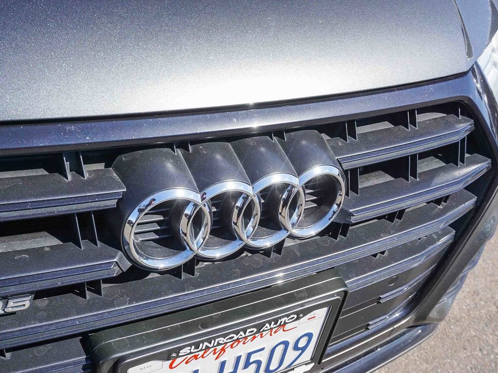 Used 2020 Audi SQ5 Premium Plus image 11