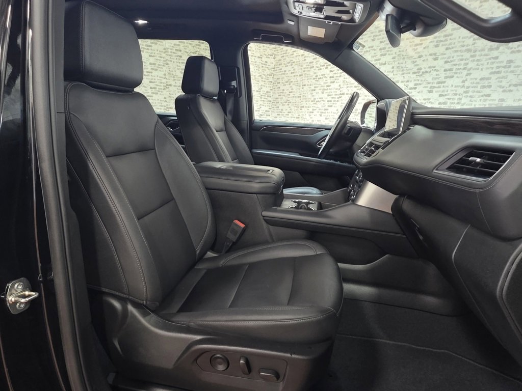 Used 2023 Chevrolet Tahoe Z71 w/ Luxury Package image 15