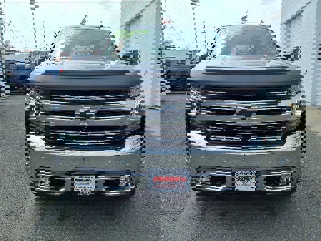 Used 2021 Chevrolet Silverado 1500 LTZ w/ LTZ Premium Package image 2