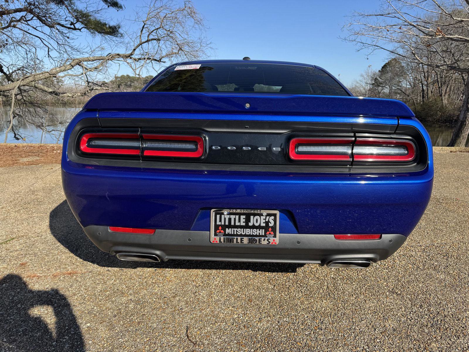 Used 2022 Dodge Challenger R/T image 6