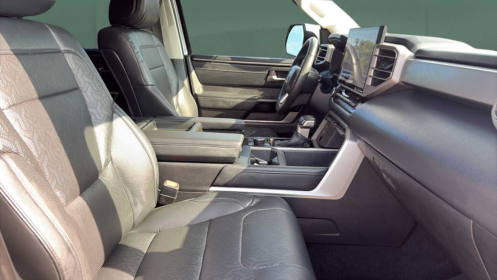 Used 2023 Toyota Tundra Limited w/ Power Package AWD/4WD image 24