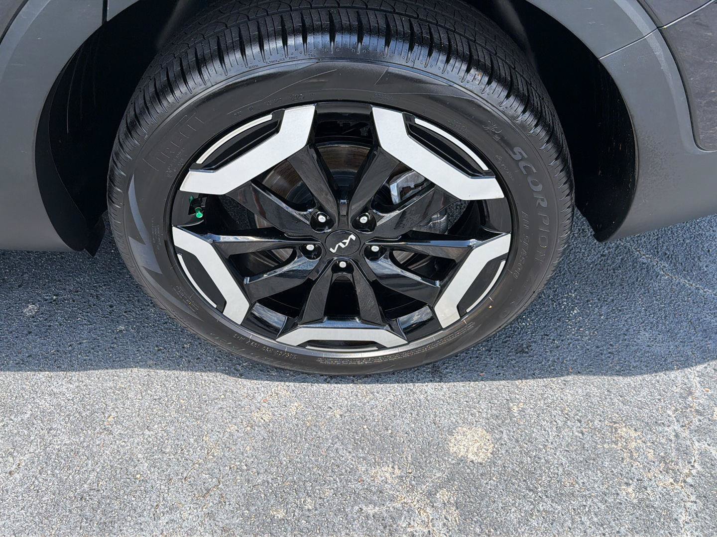 Used 2025 Kia Telluride EX FWD image 41