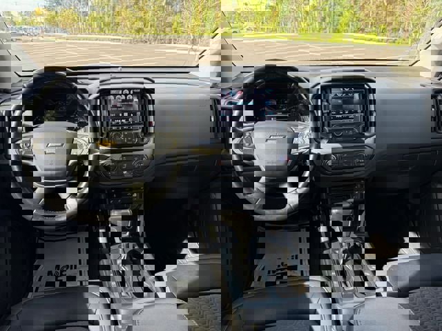 Used 2018 Chevrolet Colorado Z71 RWD image 10