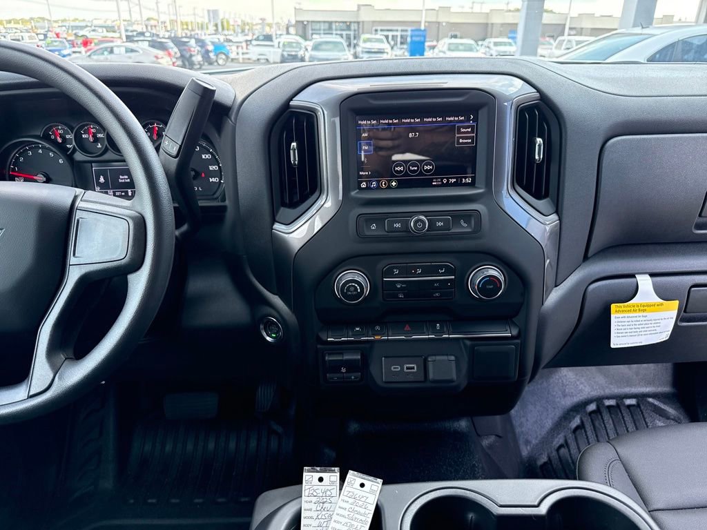 New 2025 Chevrolet Silverado 1500 W/T w/ Trailering Package image 22