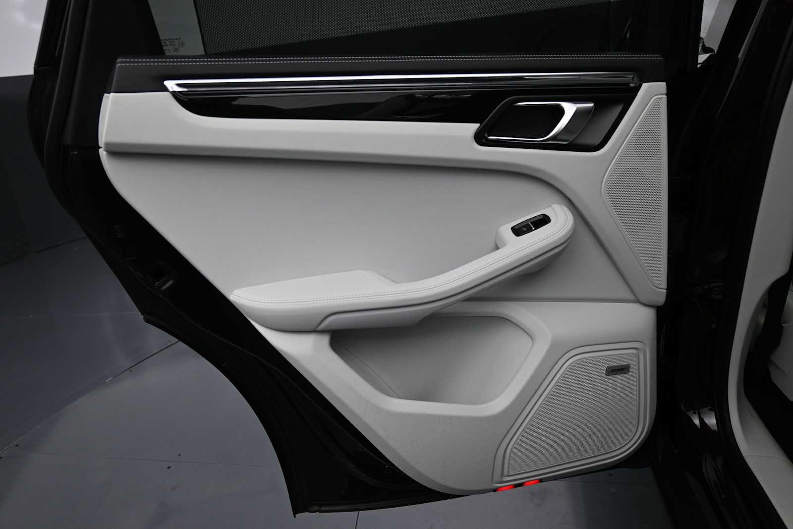 New 2026 Porsche Macan S AWD/4WD image 19
