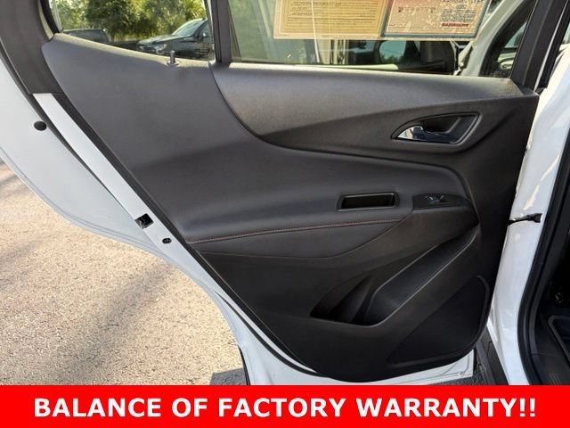 Used 2023 Chevrolet Equinox RS FWD image 13