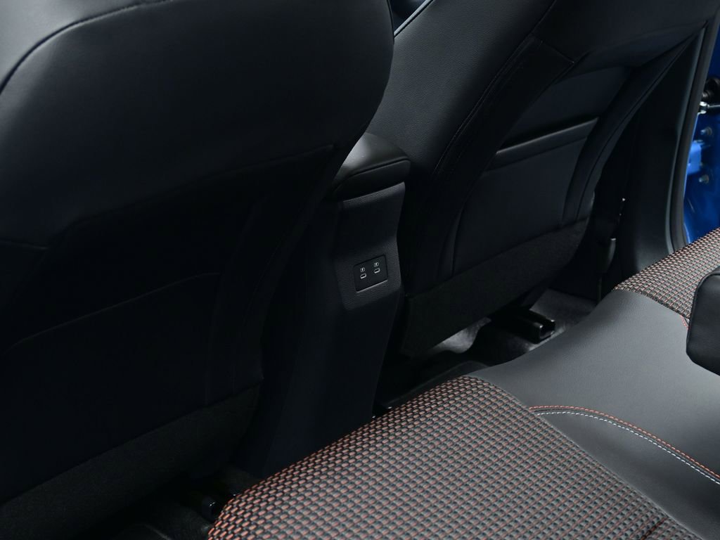 New 2026 Nissan Kicks SR w/ Cold Weather Package image 20
