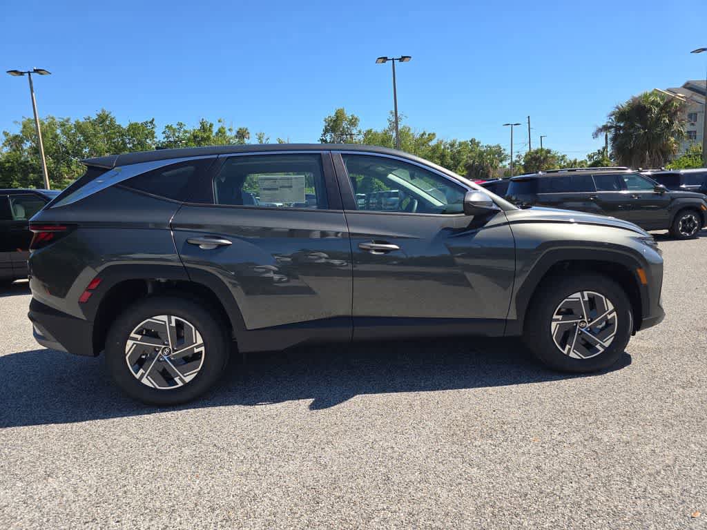 New 2026 Hyundai Tucson Blue SE AWD/4WD image 8
