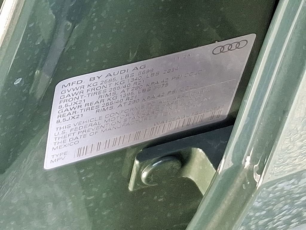 New 2025 Audi SQ5 Premium Plus image 10