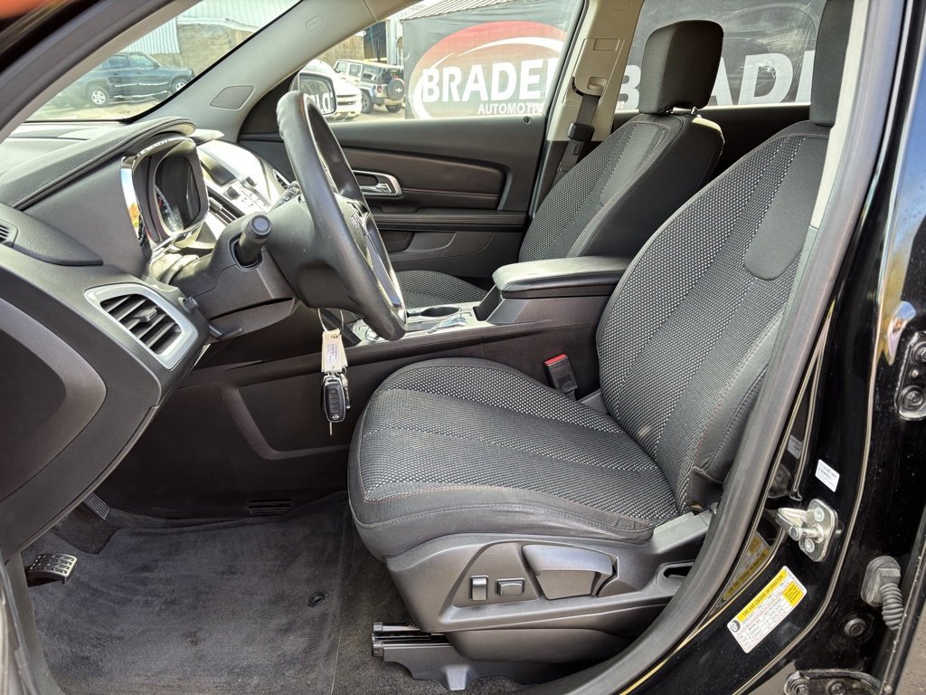 Used 2017 GMC Terrain SLE image 19