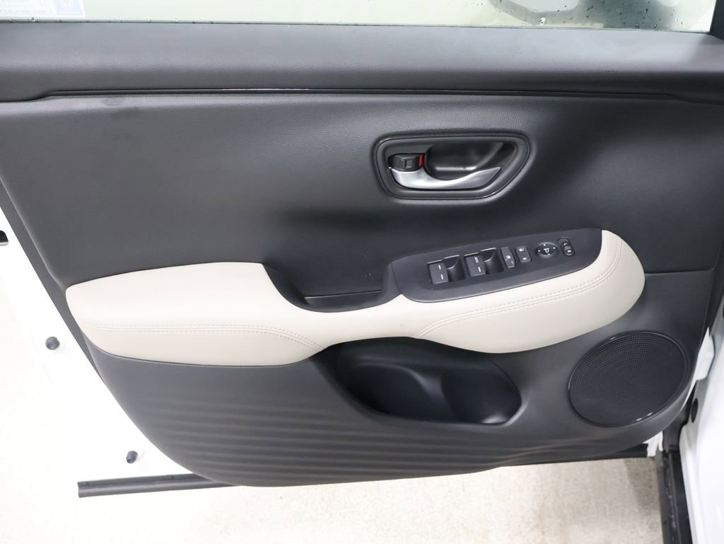 New 2027 Honda HR-V LX image 12