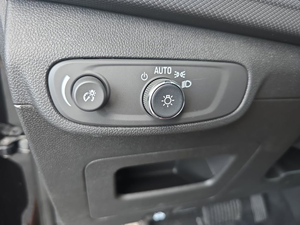 New 2026 Chevrolet TrailBlazer LS w/ LS Convenience Package FWD image 27