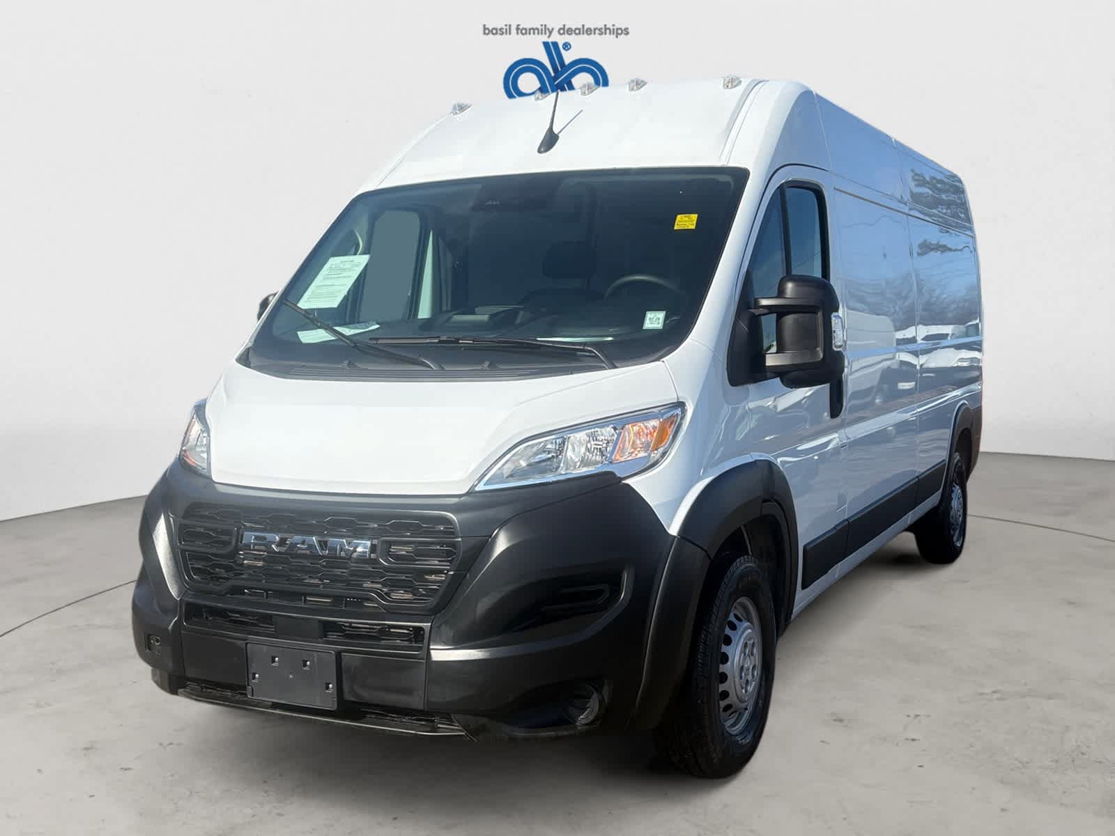 Used 2025 RAM ProMaster 2500 FWD image 3