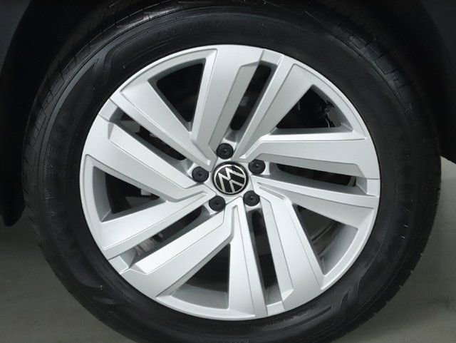 Used 2023 Volkswagen Atlas Cross Sport SE AWD/4WD image 39