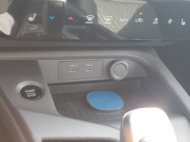 New 2027 Nissan Sentra SV w/ SV Convenience Package FWD image 32