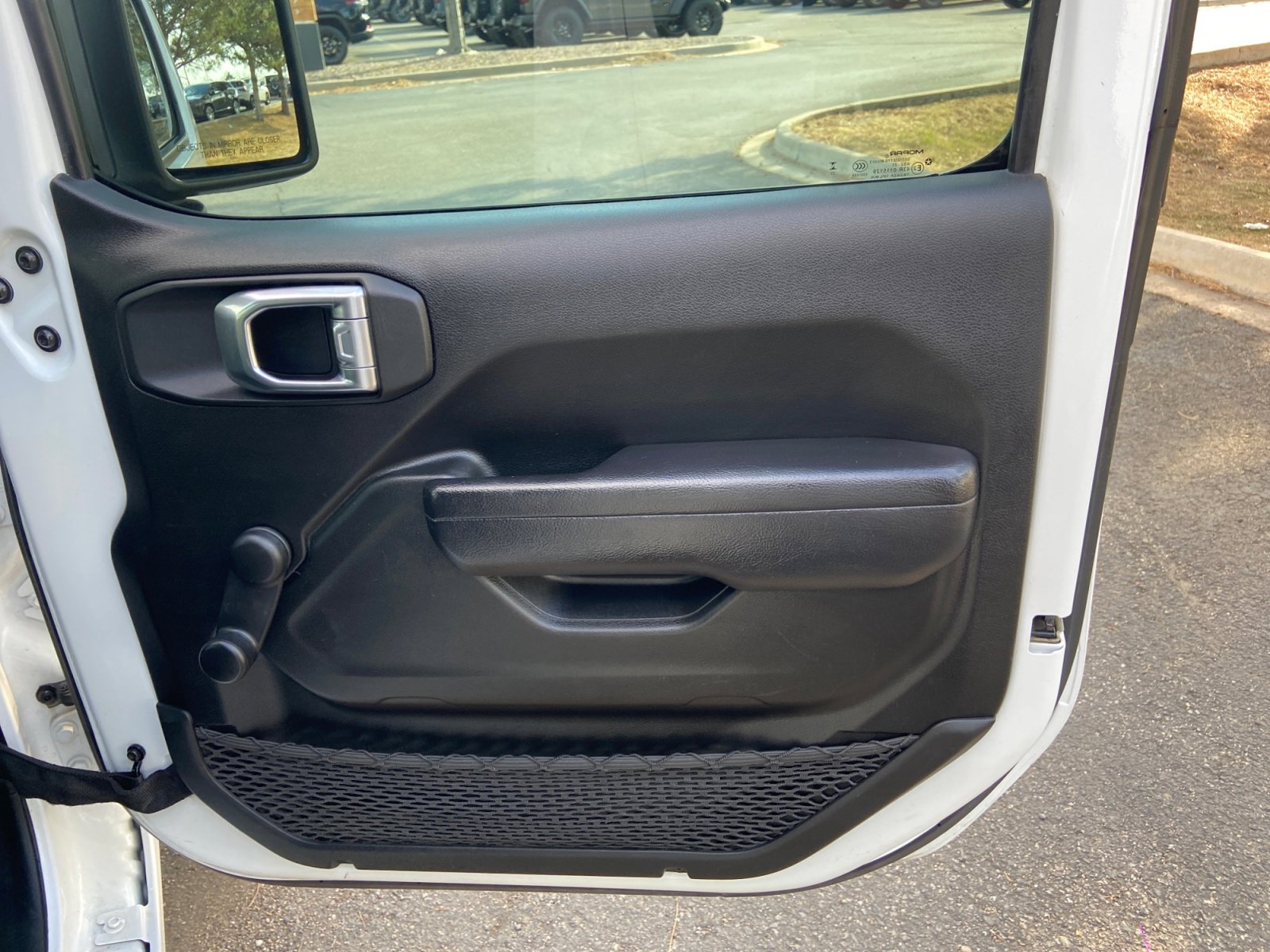 Used 2023 Jeep Gladiator Sport image 16