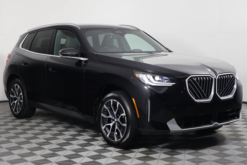 Used 2026 BMW X3 xDrive30i w/ Convenience Package AWD/4WD image 3