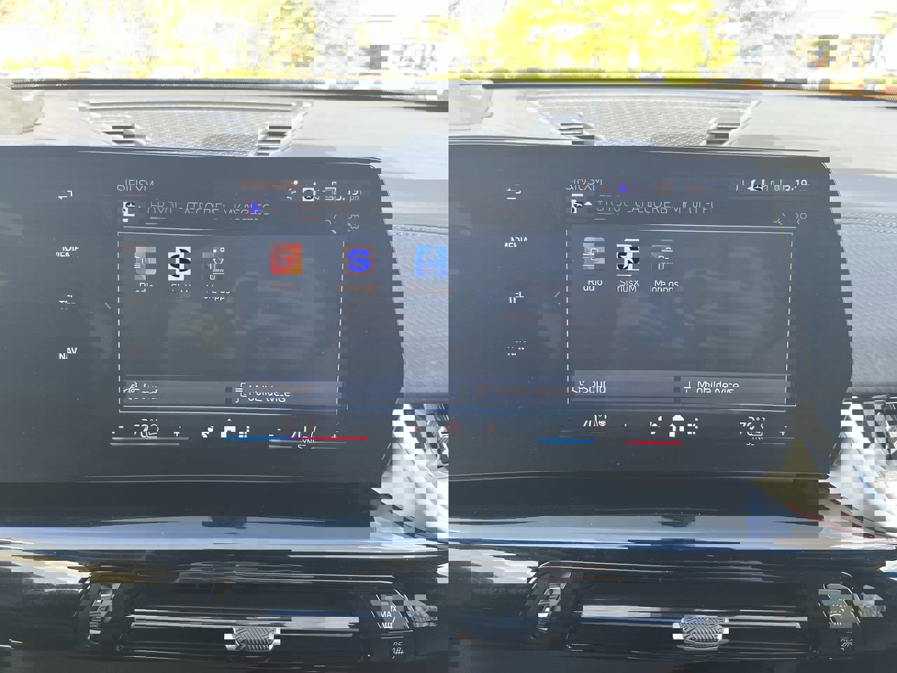 Certified 2025 BMW X2 xDrive28i image 23