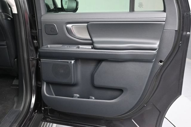 New 2026 Ford Expedition Max Platinum w/ Driver's Package AWD/4WD image 13
