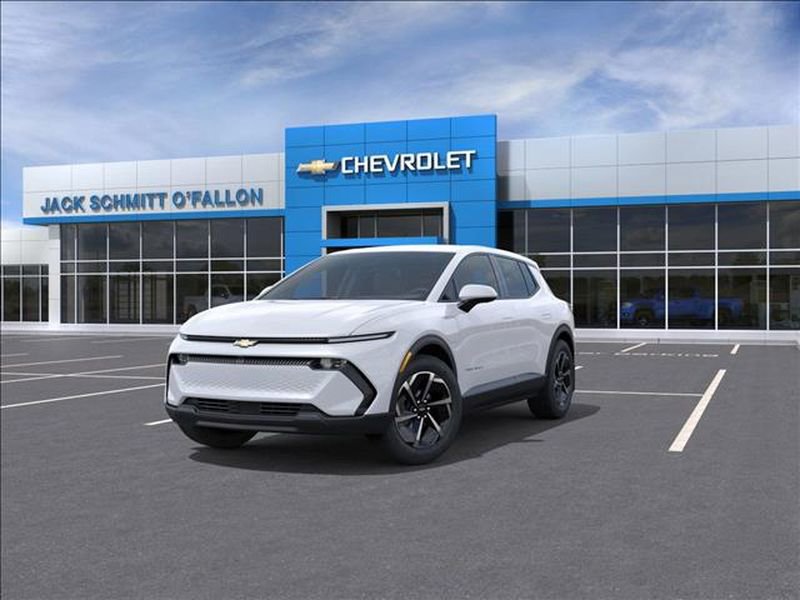 New 2026 Chevrolet Equinox EV LT w/ Comfort Package image 8