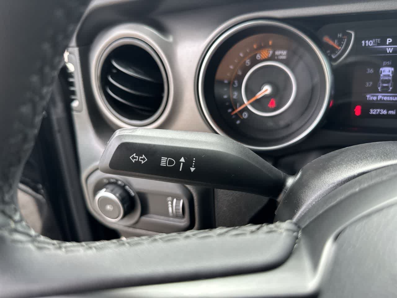 Certified 2023 Jeep Wrangler Sport AWD/4WD image 25