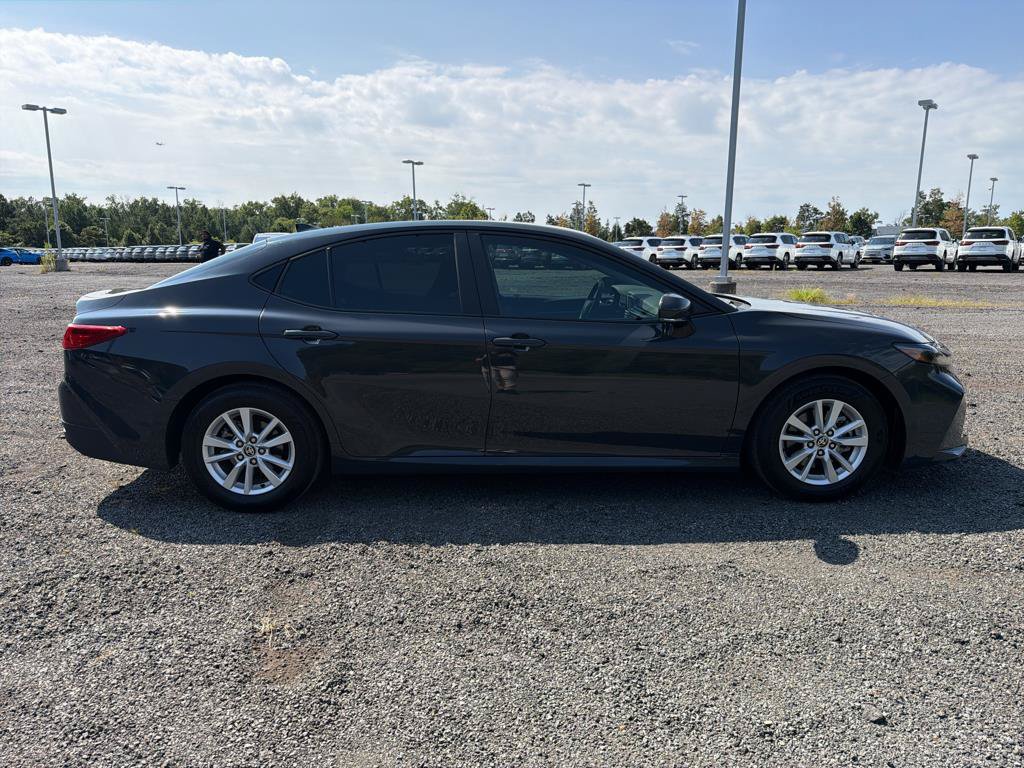 Used 2025 Toyota Camry LE w/ Convenience Package FWD image 8
