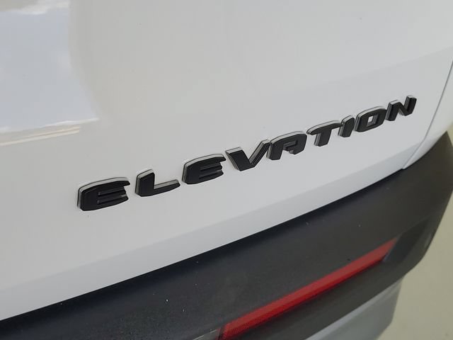 Used 2025 GMC Acadia Elevation FWD image 10