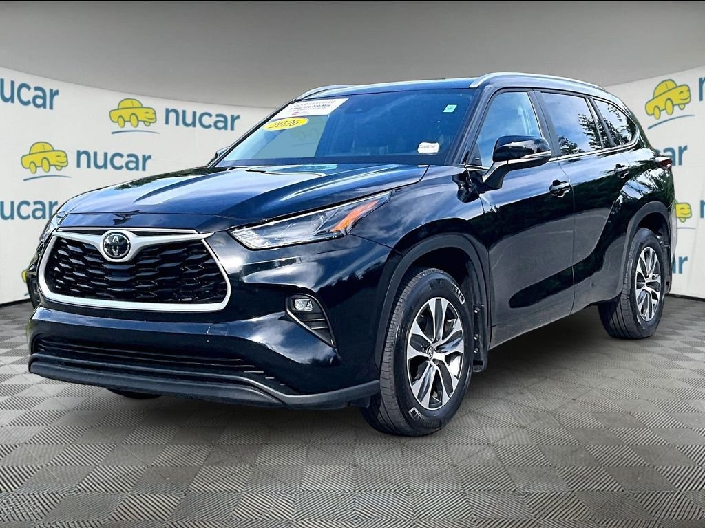 Certified 2026 Toyota Highlander XLE AWD/4WD image 3