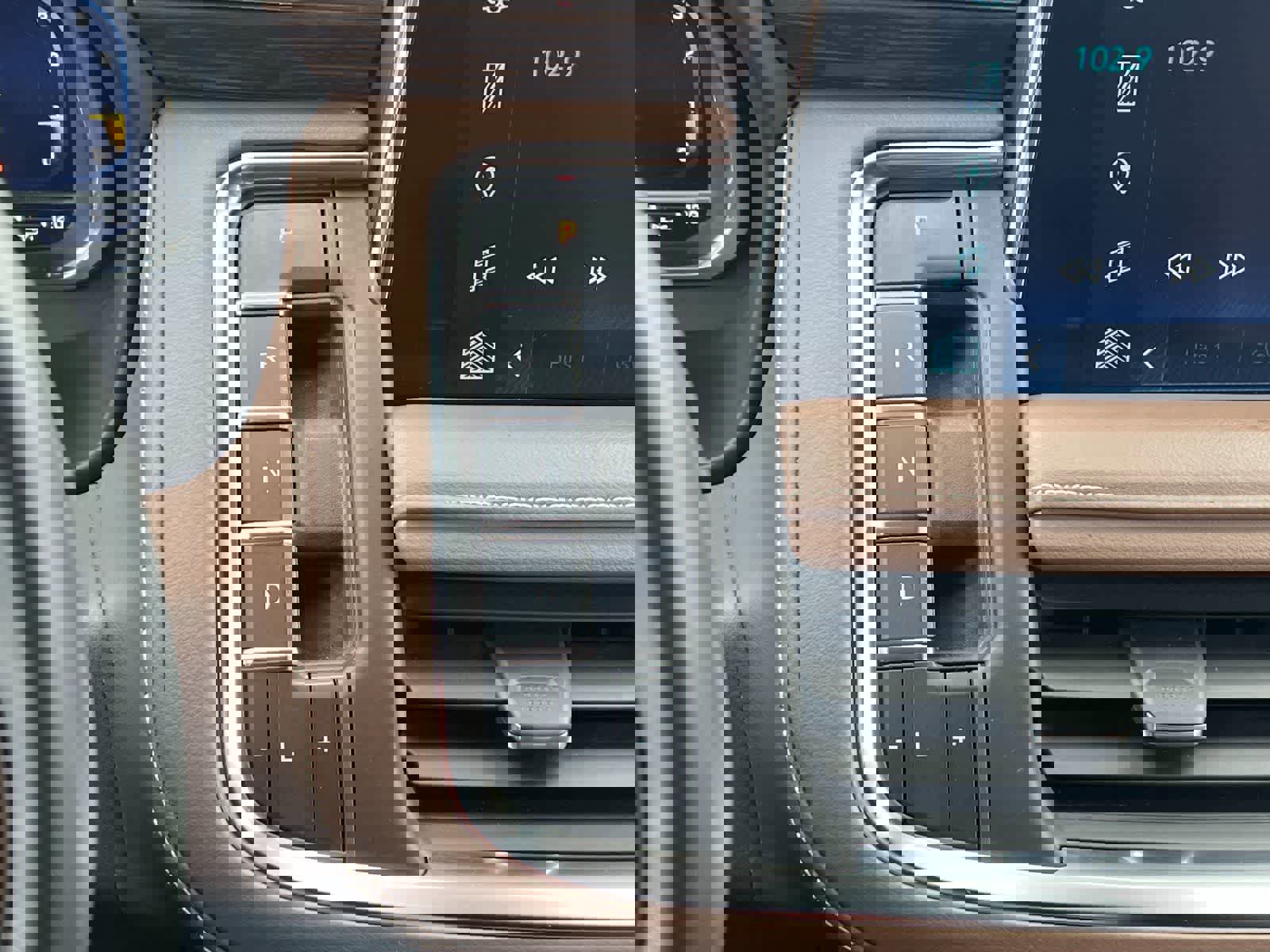 Used 2023 Chevrolet Tahoe High Country image 23