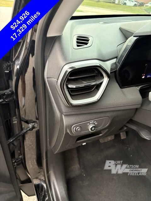 Used 2026 Chevrolet TrailBlazer LT AWD/4WD image 13