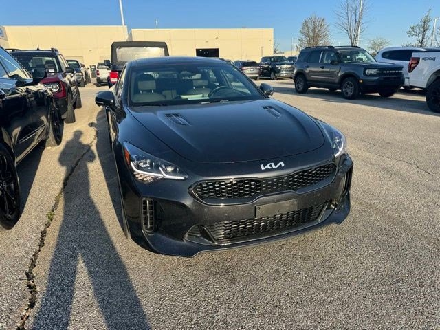 Used 2023 Kia Stinger GT2 AWD/4WD image 3