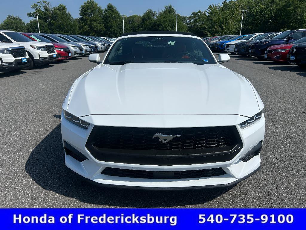Used 2025 Ford Mustang Premium RWD image 10