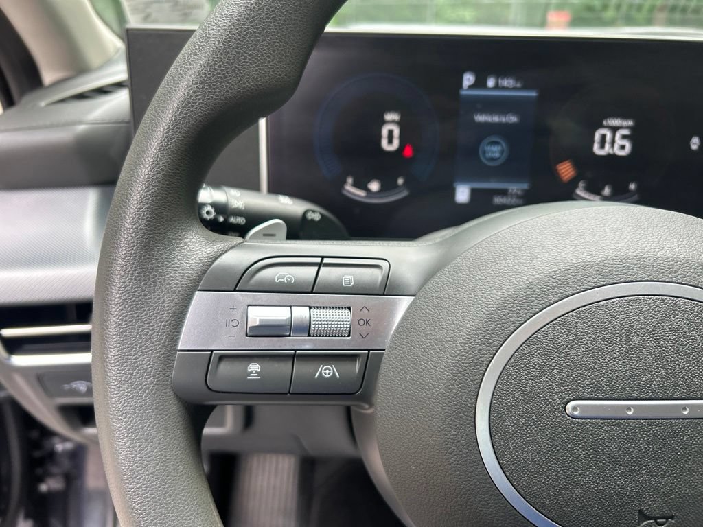 Used 2025 Hyundai Sonata SEL FWD image 22