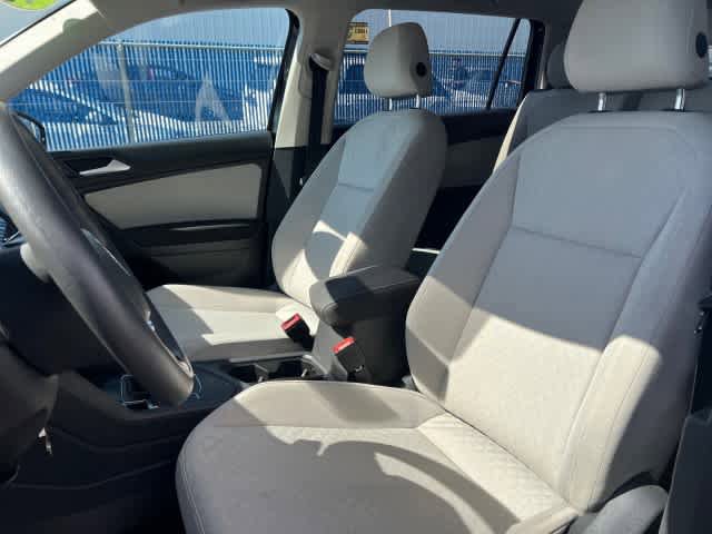 Used 2021 Volkswagen Tiguan S FWD image 12