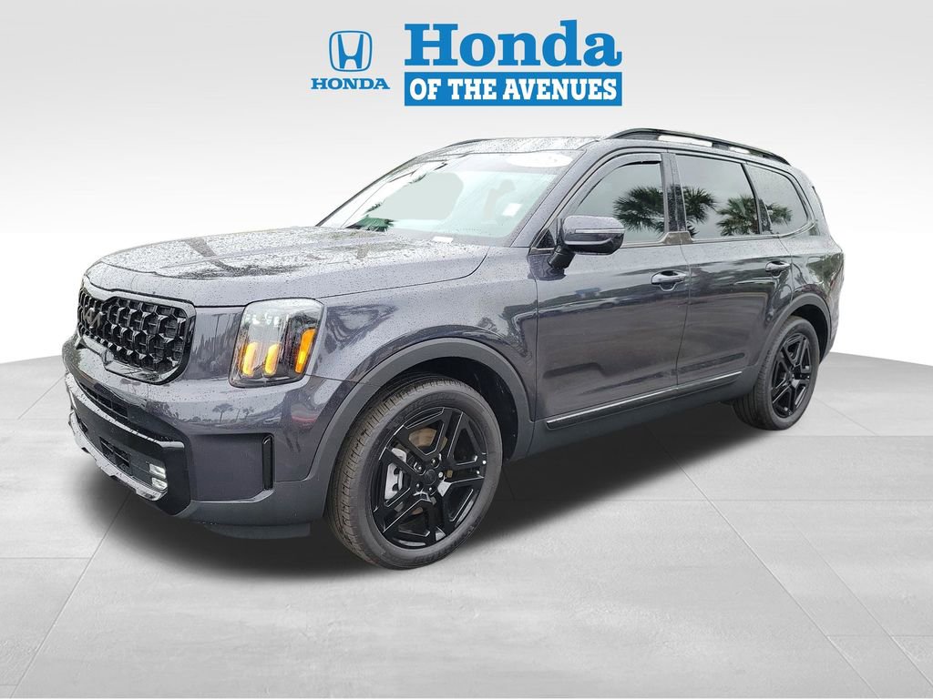 Used 2025 Kia Telluride SX X-Line AWD/4WD image 2