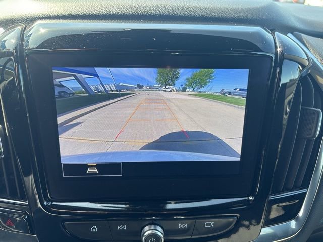 Used 2023 Chevrolet Traverse LT FWD image 37